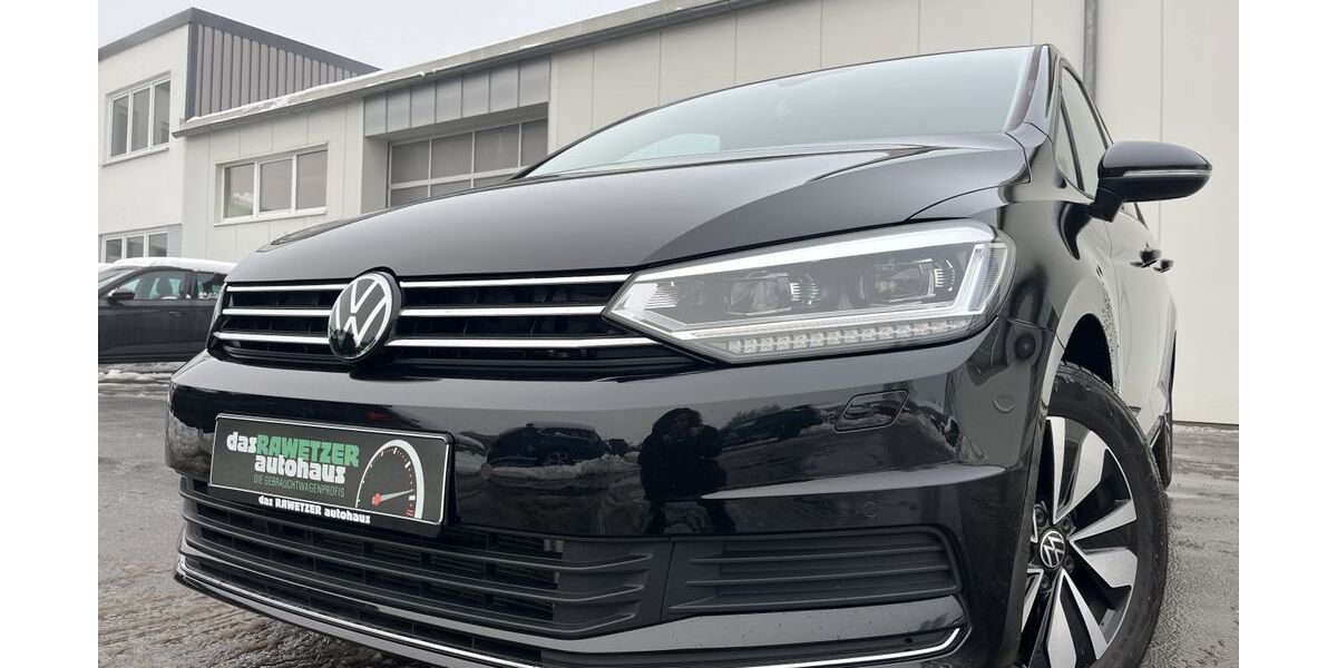 VW Touran 27.447 km 32.860 &euro; Marktredwitz 95615