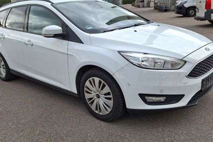 Ford Focus 134.000 km 5.900 &euro; bad Wurzach 88410
