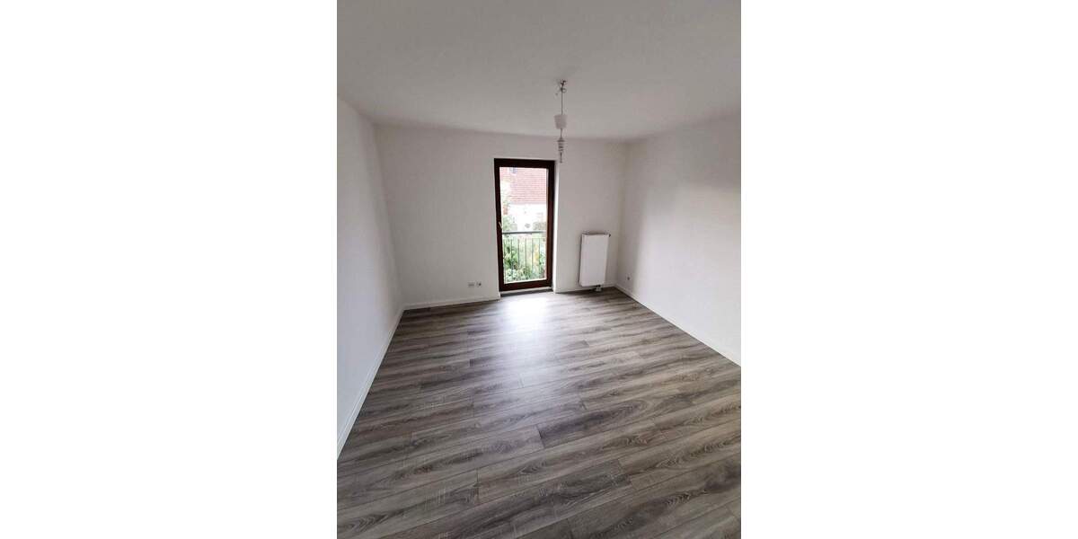 Doppelhaushälfte Leuna Zöschen - 4 Zimmer, 102 m&sup2;, 300.000&euro; | Angebot:24808711