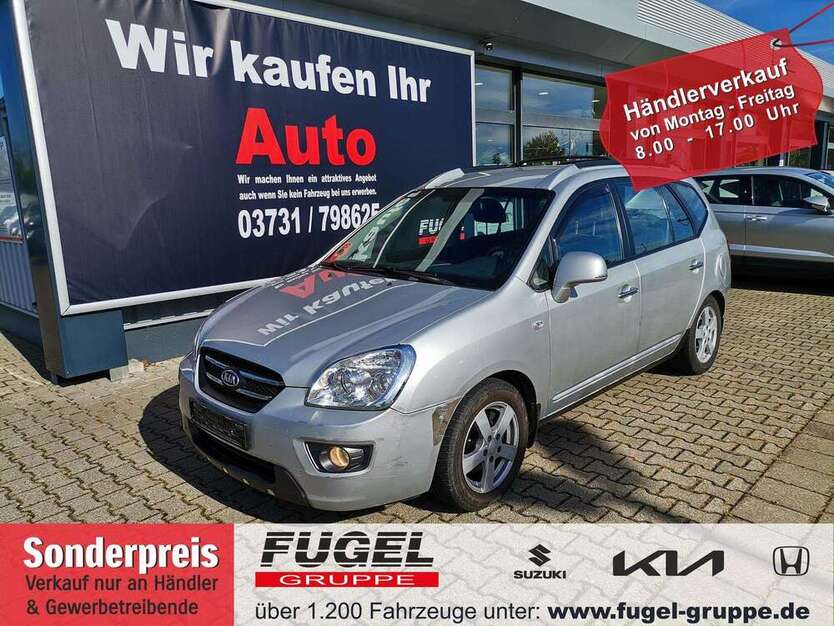 Kia Carens 163.000 km 1.999 € Freiberg 09599