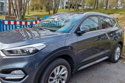Hyundai TUCSON 58.000 km 13.290 &euro; Aachen 52072