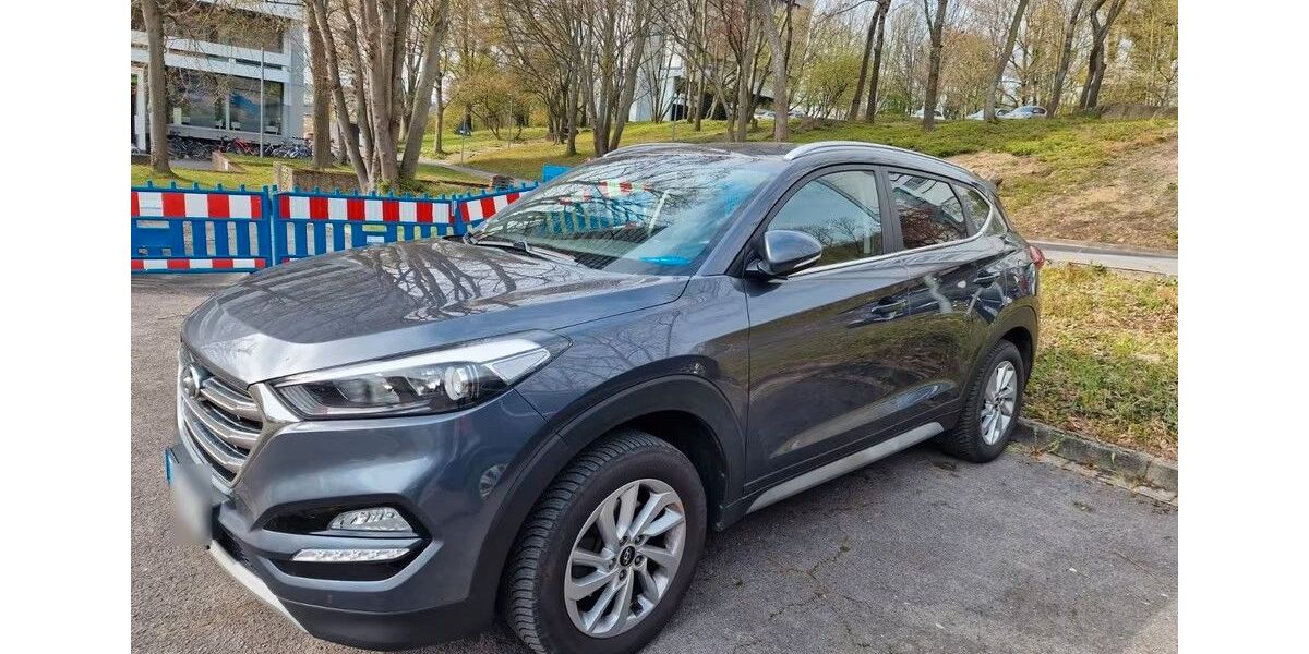 Hyundai TUCSON 58.000 km 13.290 &euro; Aachen 52072