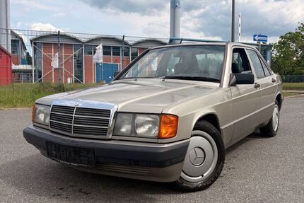 Mercedes-Benz 190 136.167 km 4.450 &euro; GREIFSWALD 17489