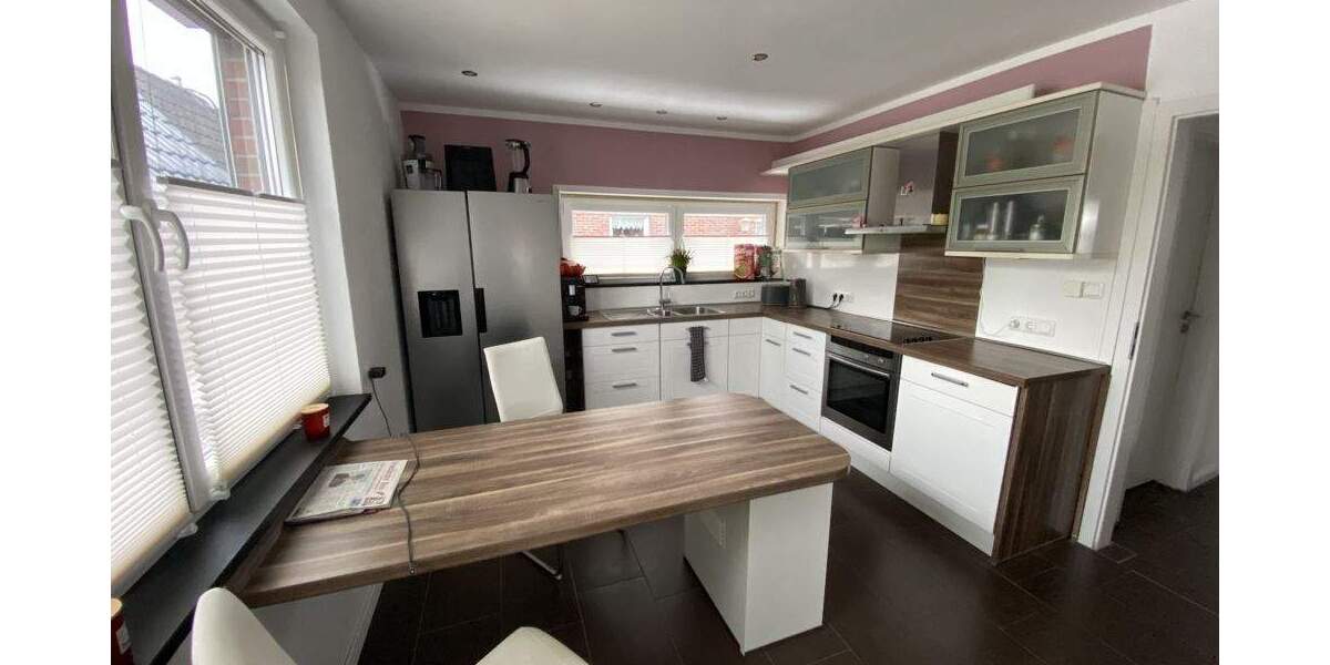 Einfamilienhaus Bockhorn - 6 Zimmer, 140 m&sup2;, 299.000&euro; | Angebot:24544544