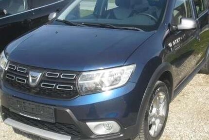 Dacia Sandero 36.000 km 8.900 &euro; Stammham 84533