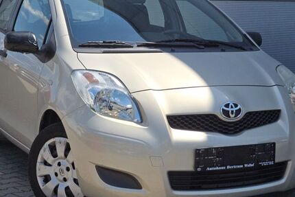 Toyota Yaris 86.428 km 4.700 &euro; Wiesbaden 65201