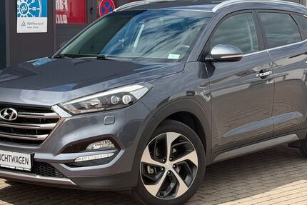 Hyundai TUCSON 146.510 km 14.890 &euro; Jüterbog 14913