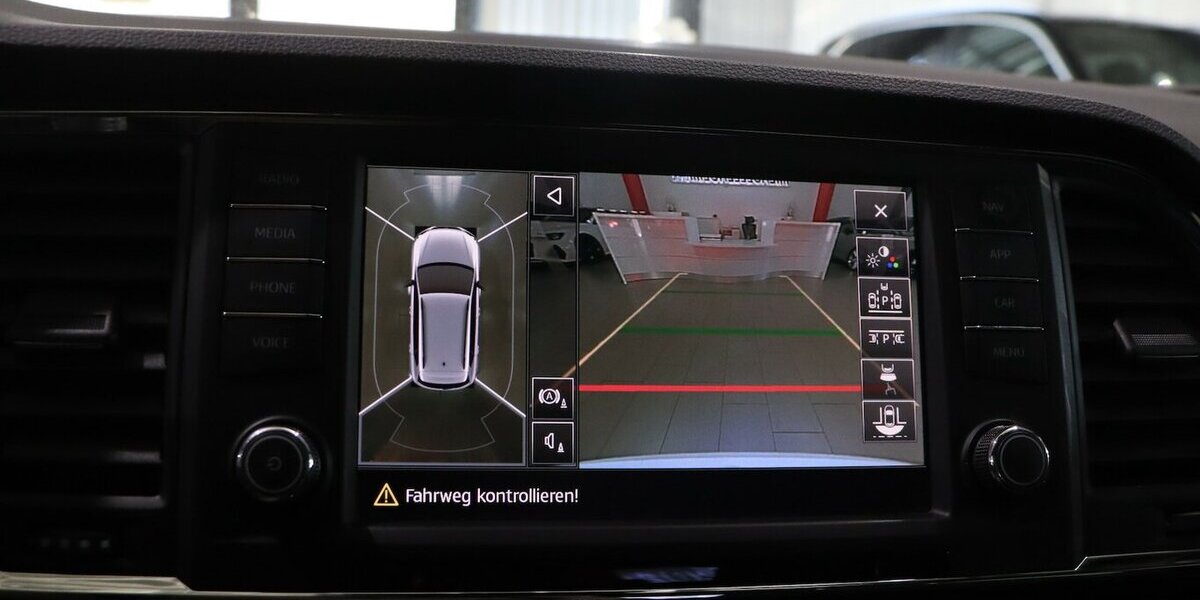 Cupra Ateca 2.0 TSI DSG 4Drive WHITE / PANORAMA / AHK 134.000 km 21.991 € Hamm 59077