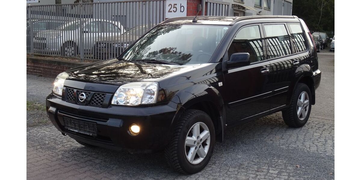 Nissan X-Trail 105.000 km 2.990 &euro; Berlin 12099