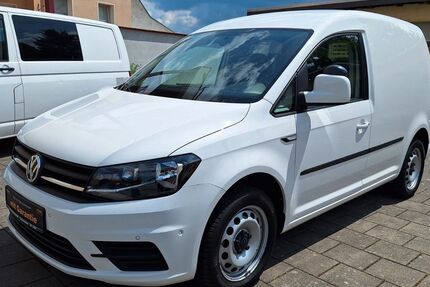 VW Caddy 75.999 km 14.990 &euro; Tangermünde 39590