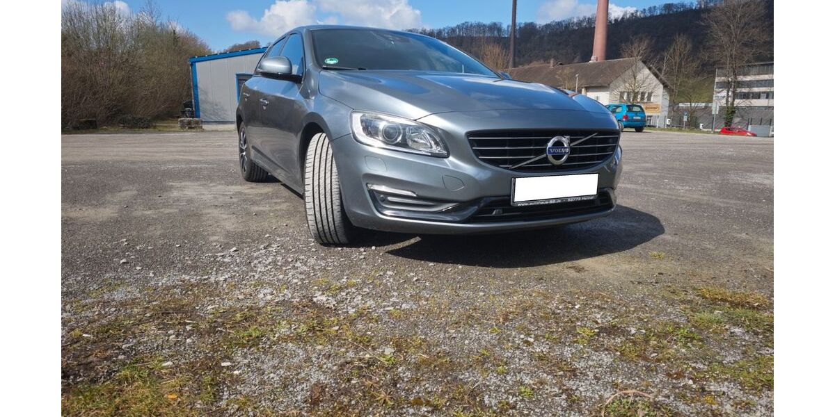 Volvo V60 173.000 km 16.500 &euro; Weißbach 74679
