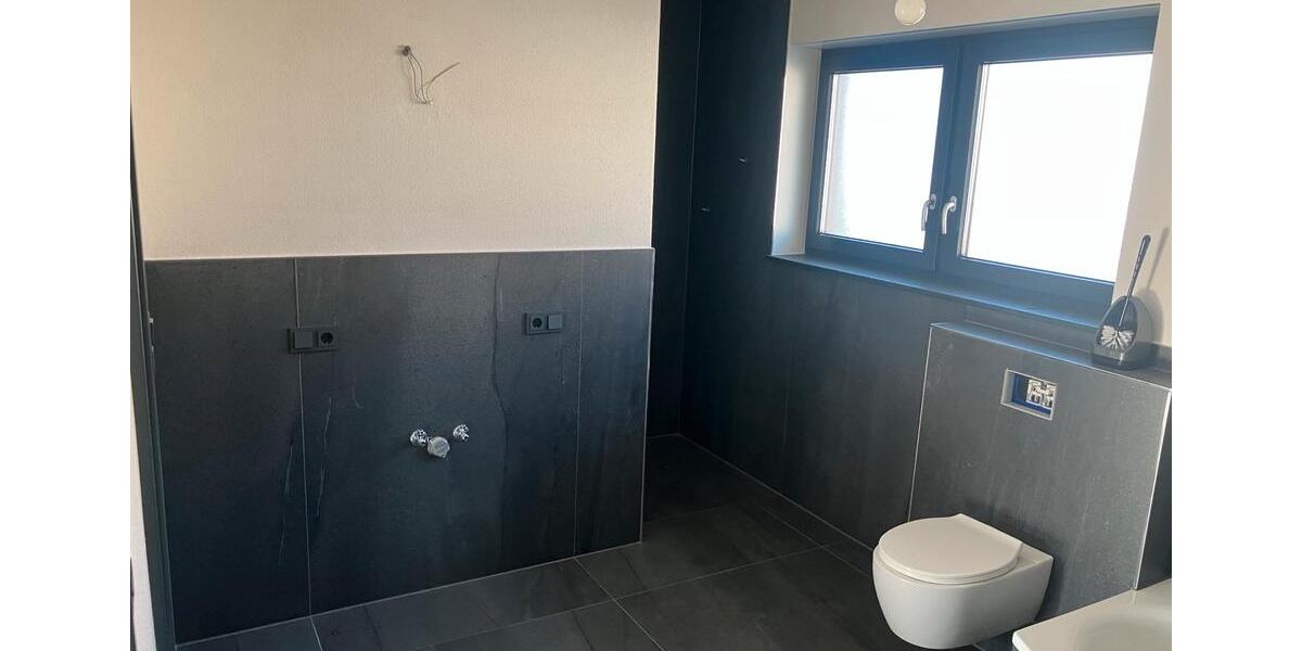 Einfamilienhaus Gelnhausen - 6 Zimmer, 180 m&sup2;, 2.700&euro; | Angebot:26652053