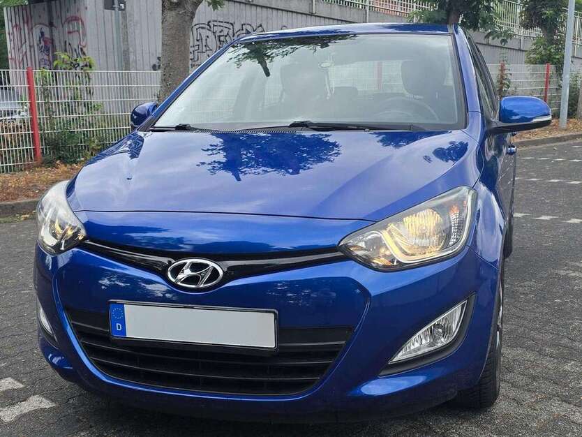 Hyundai i20 26.000 km 8.900 € Frankfurt am Main 60326