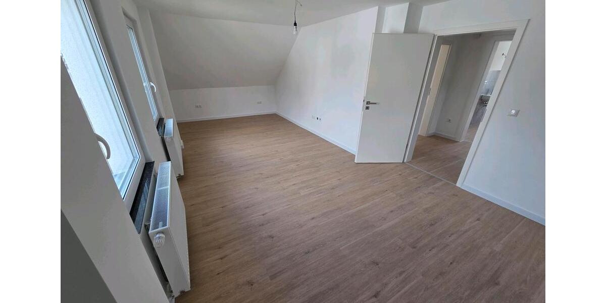 Einfamilienhaus Sundern (Sauerland) - 4 Zimmer, 140 m&sup2;, 1.400&euro; | Angebot:25975946
