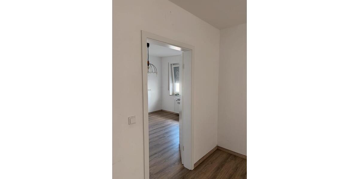 Erdgeschoßwohnung Löhne - 3 Zimmer, 83 m&sup2;, 180.000&euro; | Angebot:26763376