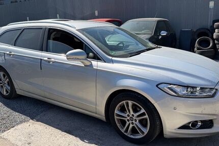 Ford Mondeo 200.000 km 7.499 &euro; Detmold 32758
