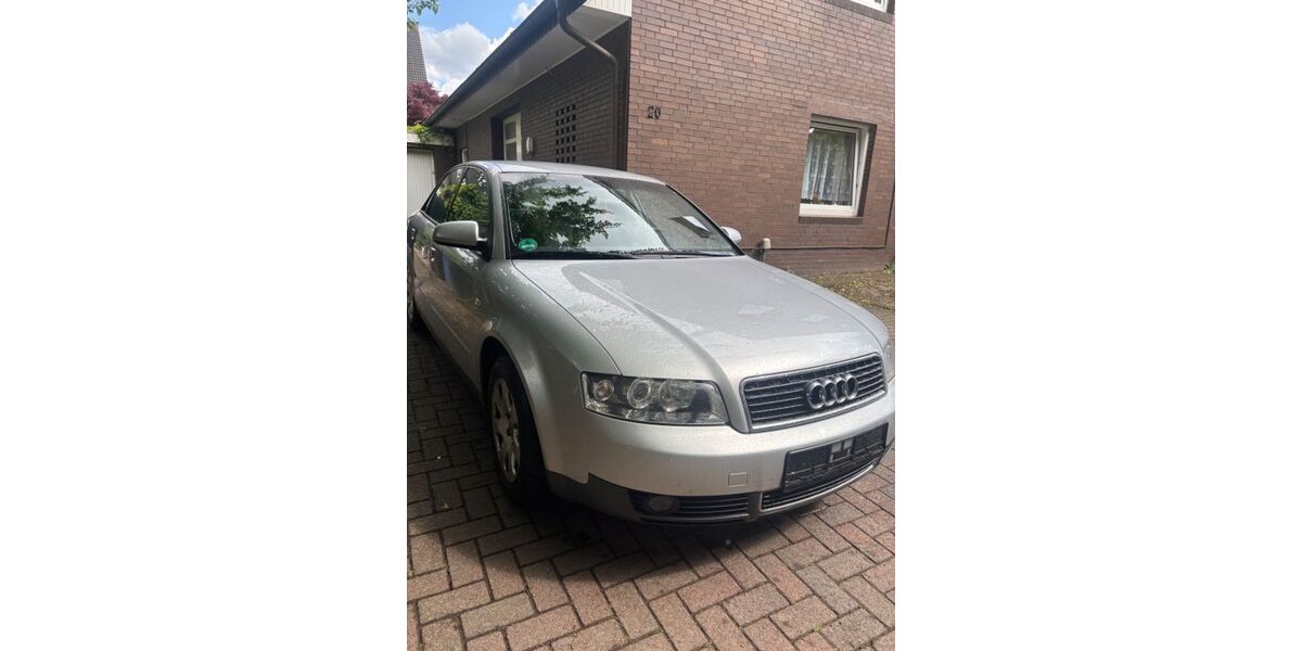 Audi A4 165.000 km 2.490 &euro; Cloppenburg 49661