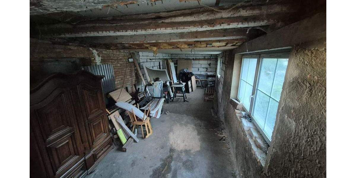 Wohnhaus mit großem Potenzial in Neubrandenburg 4 zimmer