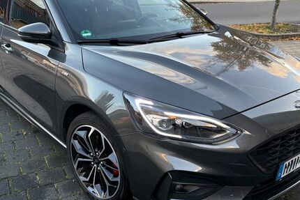 Ford Focus 56.500 km 18.250 &euro; Rommerskirchen 41569