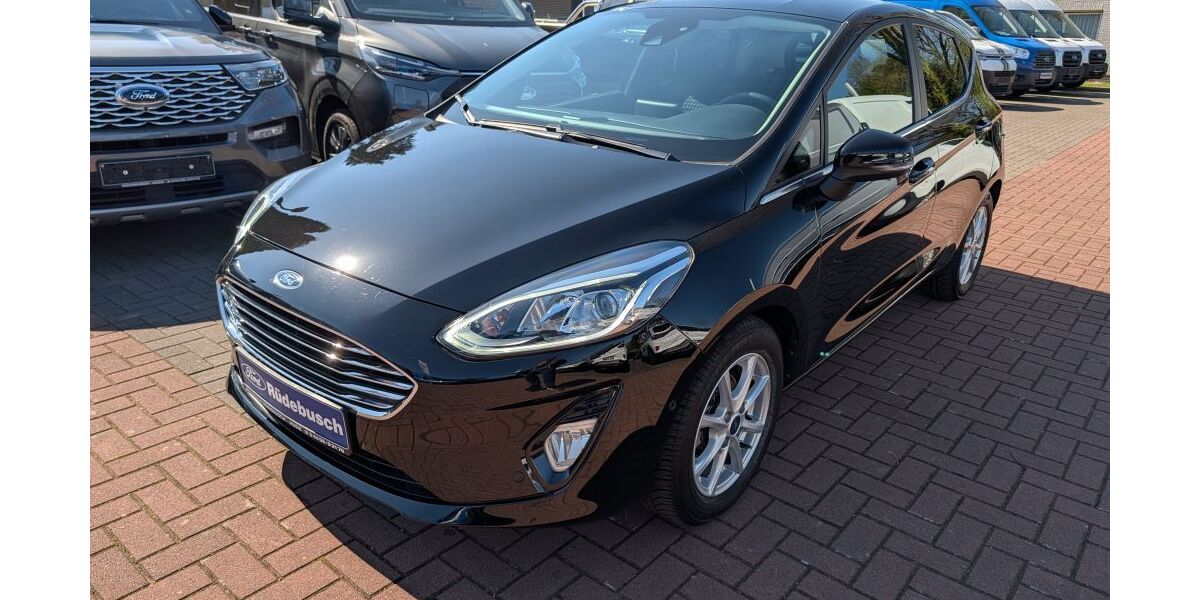 Ford Fiesta 40.140 km 11.490 &euro; Hude 27798