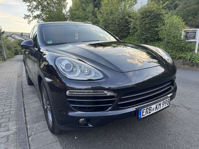 Porsche Cayenne 183.000 km 26.500 € Höchst im Odenwald 64739