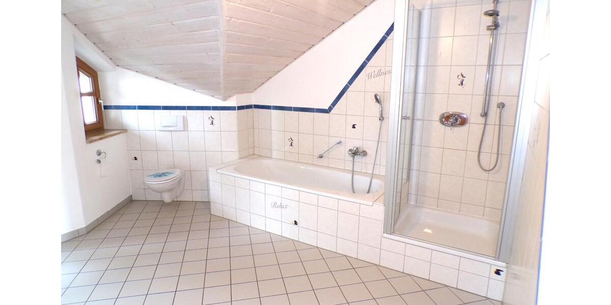Mehrfamilienhaus, Wohnhaus Böhmfeld - 11 Zimmer, 301 m&sup2;, 1.095.000&euro; | Angebot:26992716
