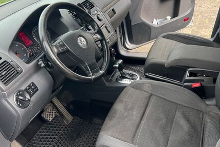 VW Touran 244.124 km 2.750 &euro; Bielefeld 33605