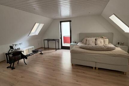 Haus Zeitlofs - 5 Zimmer, 153 m&sup2;, 685&euro; | Angebot:25626129