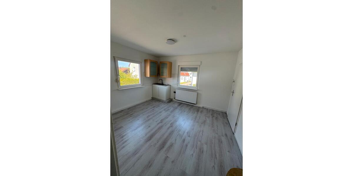 Etagenwohnung Möckmühl - 2 Zimmer, 4 m&sup2;, 750&euro; | Angebot:26305371