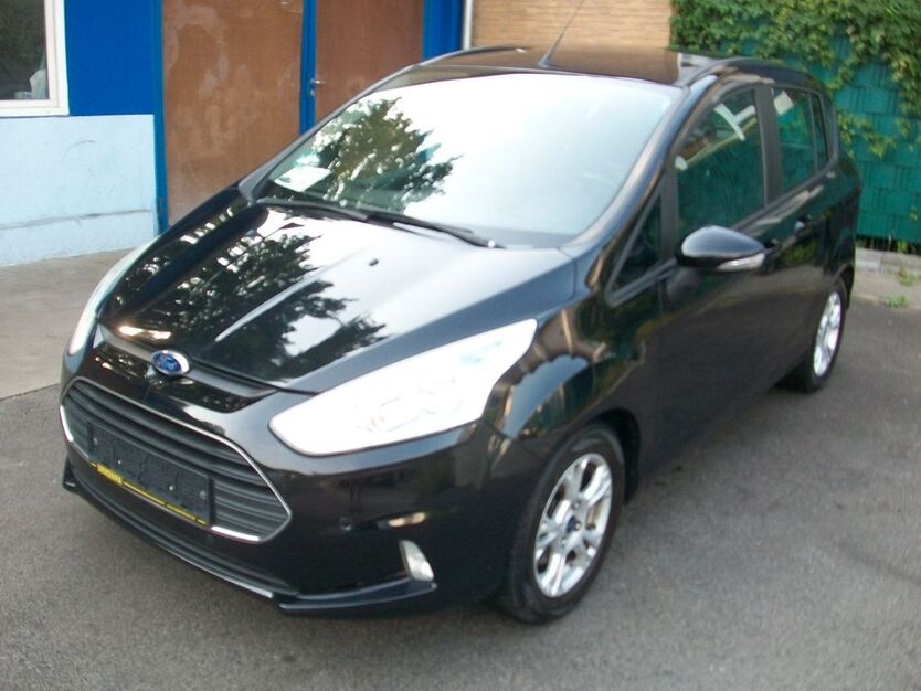 Ford B-Max 109.800 km 4.900 € Berlin 12347