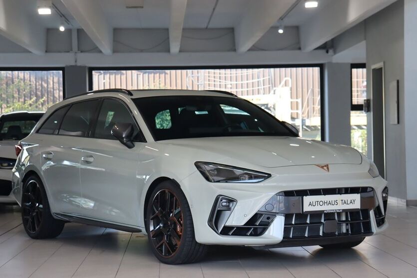 Cupra Leon 13.400 km 44.880 € Ludwigshafen am Rhein 67059