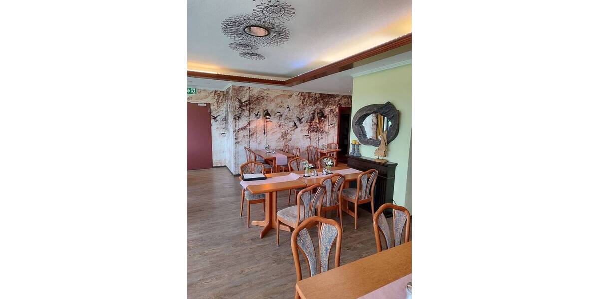 Gewerbeobjekt Nieheim - 1 Zimmer, 650.000&euro; | Angebot:25663409