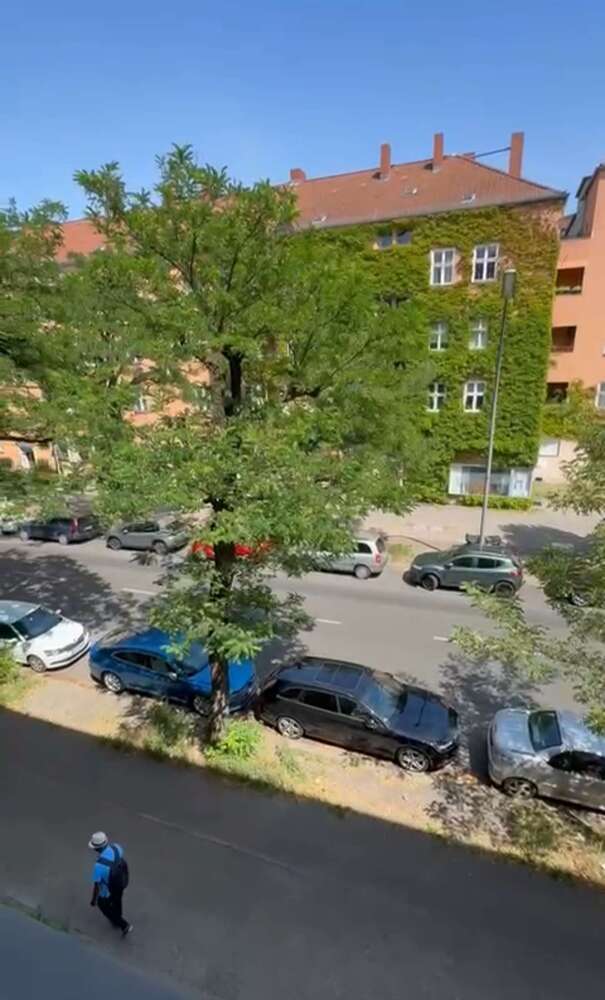 Wohnung zum Mieten in Berlin 1.300 € 100 m²