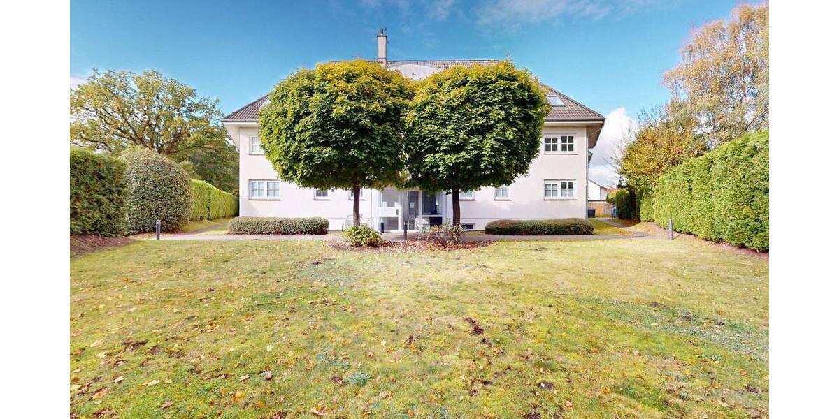Dachgeschoss Maisonettewohnung in gepflegtem Mehrfamilienhaus mit Außenstellplatz 3 zimmer