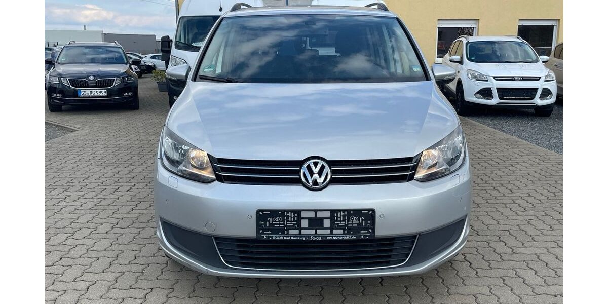 VW Touran 191.685 km 4.999 &euro; Bad Harzburg 38667