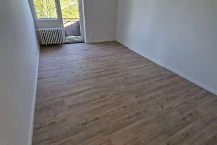 Wohnung Hessen - Bad Nauheim Bad Nauheim - 3 Zimmer, 91 m&sup2;, 995&euro; | Angebot:26341616