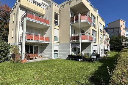 Bestlage am Eisweiher - mit Sonnenterrasse, Privatgarten, Einbauküche & TG-Platz. Ab 01.01.26! 2 zimmer
