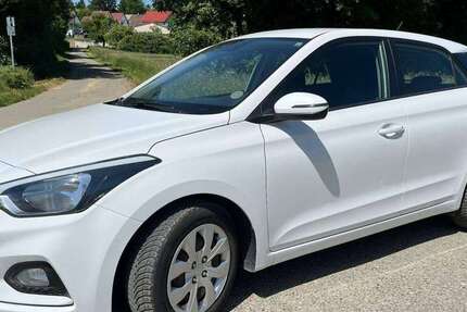 Hyundai i20 90.000 km 8.800 &euro; Eggenstein-Leopoldshafen 76344