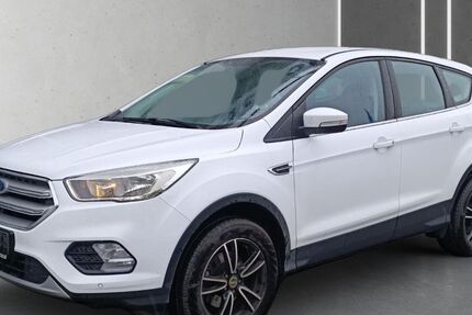Ford Kuga 70.256 km 13.189 € Weida 07570