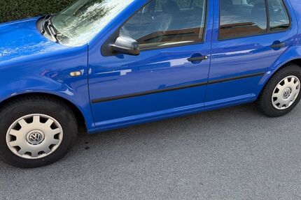 VW Golf 106.700 km 1.750 &euro; Düren 52349