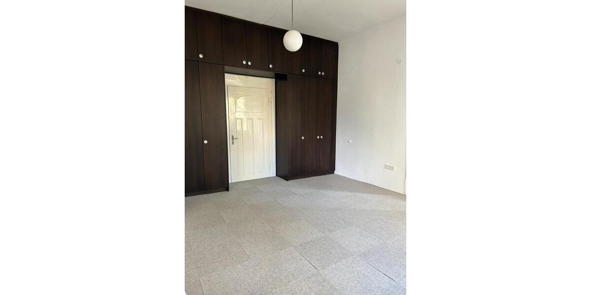 Etagenwohnung Selb - 5 Zimmer, 177.777&euro; | Angebot:22881635