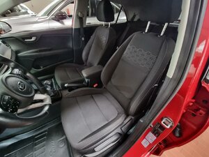 Kia Rio Dream Team Kamera Alu Navi DAB Klimaautom. SHZ 48.722 km 12.980 &euro; HAAN 42781