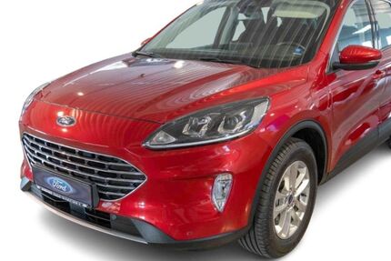 Ford Kuga 30.446 km 22.680 € Braubach 56338
