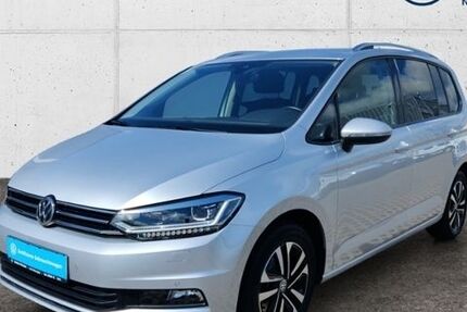 VW Touran 32.943 km 26.490 € Bad Salzungen 36433
