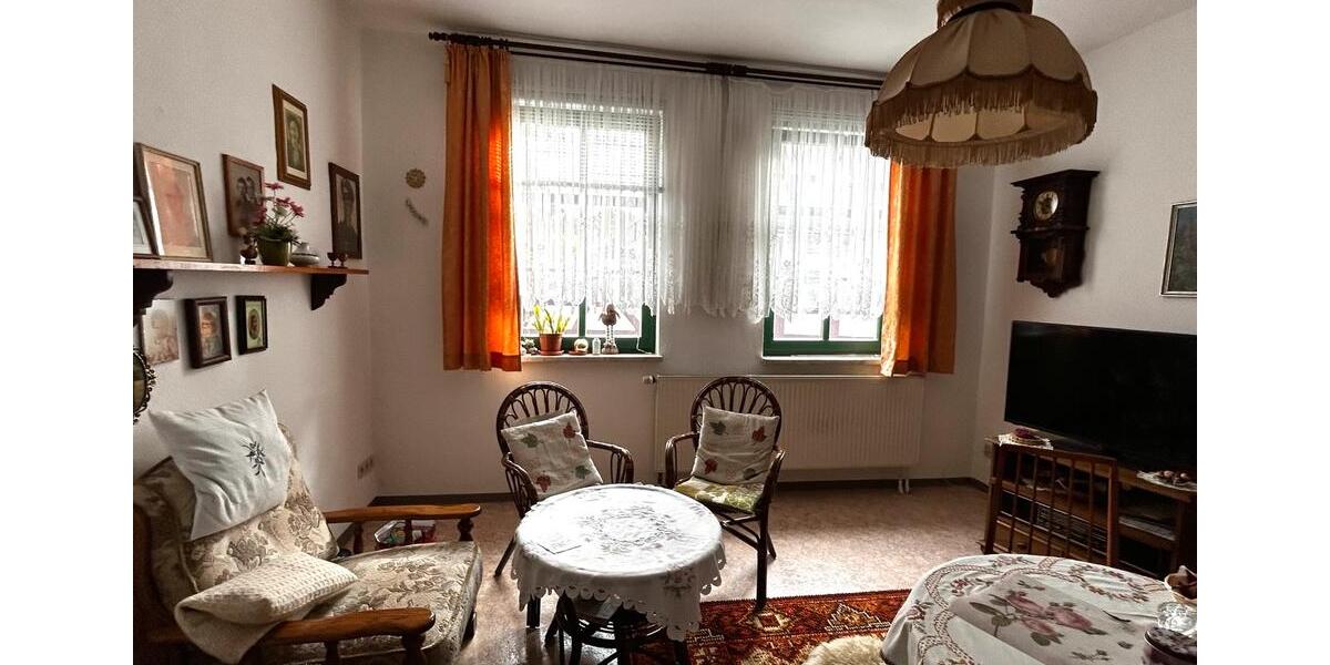 Etagenwohnung Schmalkalden - 3 Zimmer, 80 m&sup2;, 84.000&euro; | Angebot:26286411