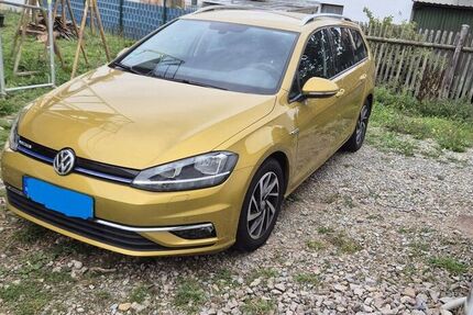 VW Golf