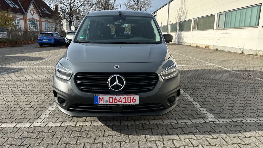 Mercedes-Benz Citan 54.500 km 17.400 € München 81673