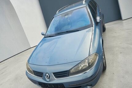 Renault Laguna 324.371 km 700 &euro; Iserlohn 58636