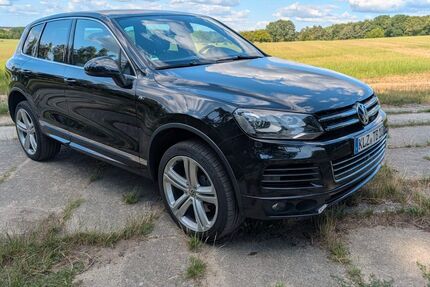 VW Touareg 240.000 km 22.000 &euro; Klötze 38486