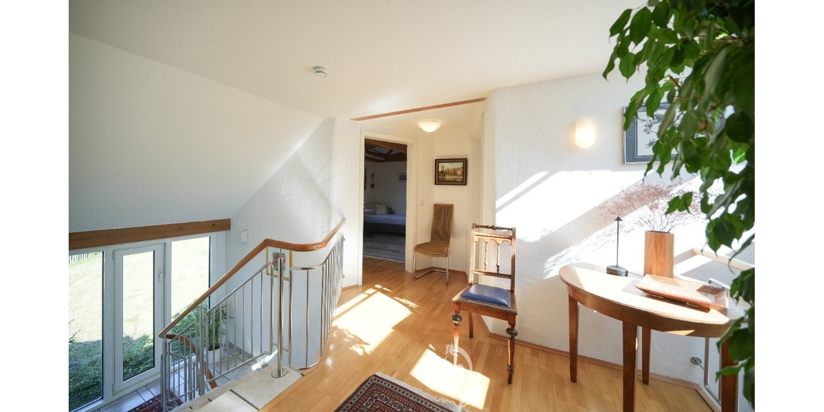 *reserviert* Attraktives Architekten-Einfamilienhaus mit Einliegerwohnung und herrlichem Garten - Einfamilienhaus Wertheim | Angebot:27081421